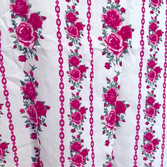 H&M | Pink Roses Tank | size 4 - Picture 4 of 4